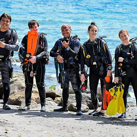 Liquid Dive Resort Дауин Экстерьер фото